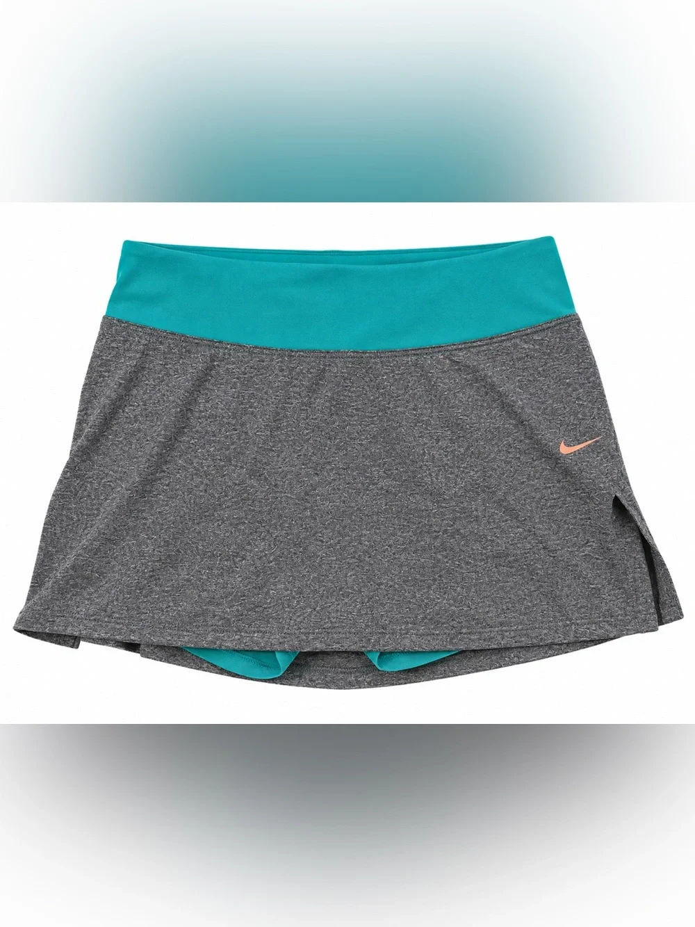 Nike Women's Grey Heather athletic skirt with Teal Waistband